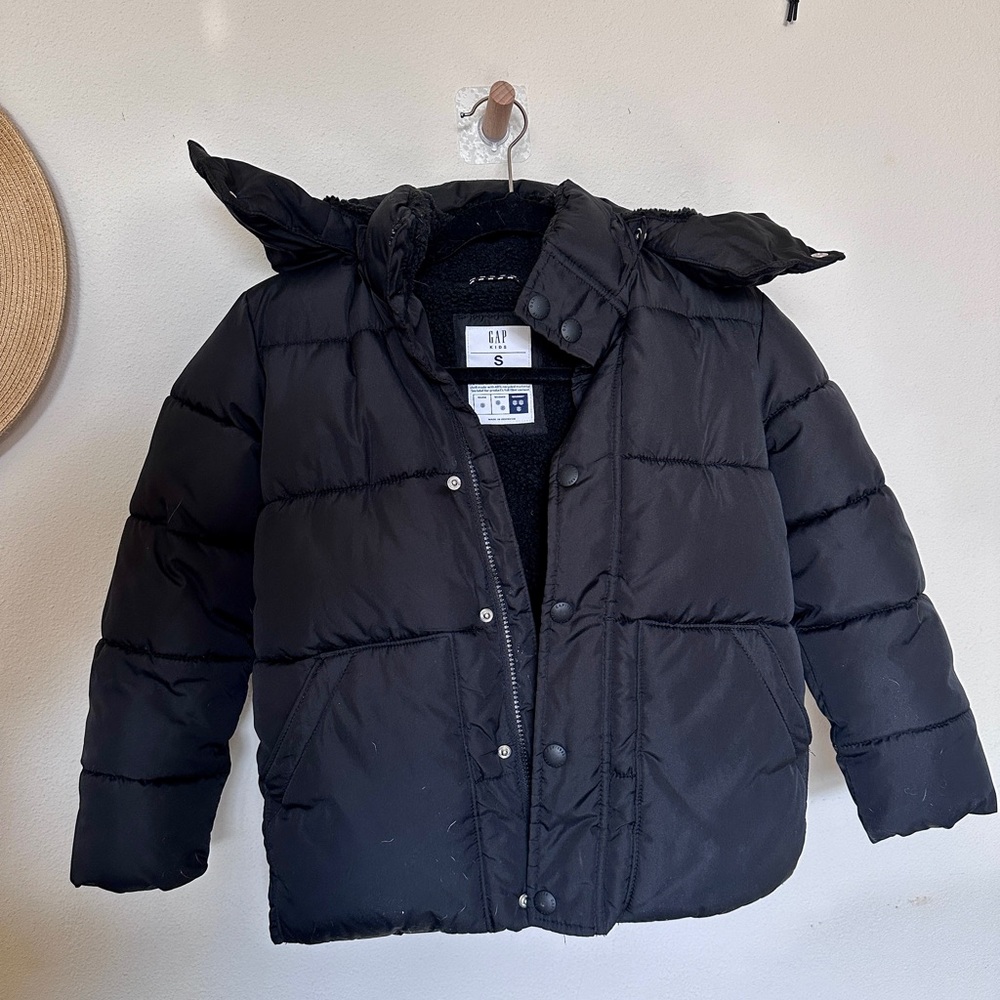 Gap Kids Puffer Primaloft Jacket Small-Black